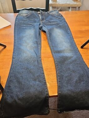 Women's Dark Blue Stretch Bootcut Jeans